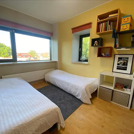 Spacious 2-bedroom With A Park View Apartamento